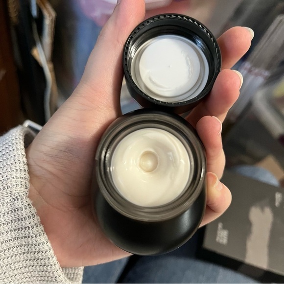 PYUNKANG YUL Black Tea Enriched Cream 2.02 Fl Oz H - Picture 4 of 5